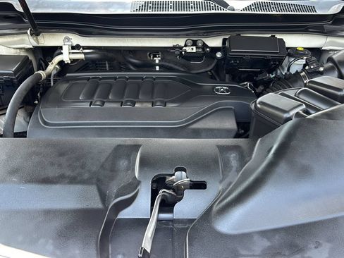 Used 2016 Acura MDX FWD w/ Technology Package image 12