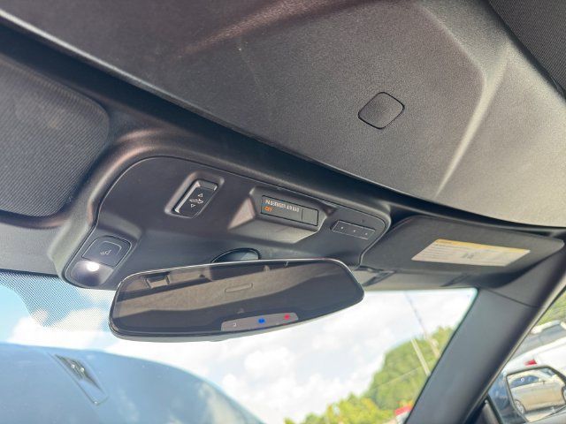 Used 2017 Chevrolet Camaro SS RWD image 22