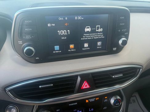 Used 2019 Hyundai Santa Fe Limited w/ Cargo Package image 12