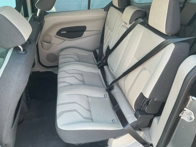 Used 2015 Ford Transit Connect XLT FWD image 12