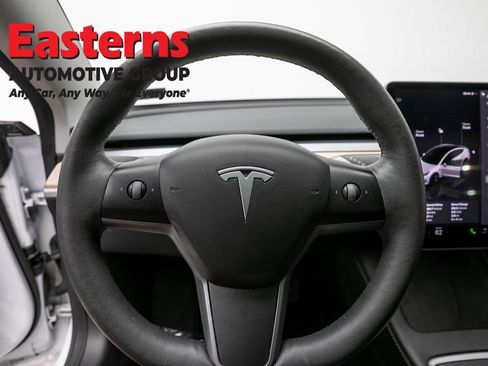Used 2023 Tesla Model 3 Standard Range RWD image 10