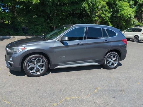 Used 2018 BMW X1 xDrive28i AWD/4WD image 2