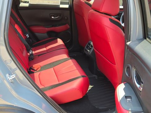 Certified 2025 Acura ADX A-Spec image 11