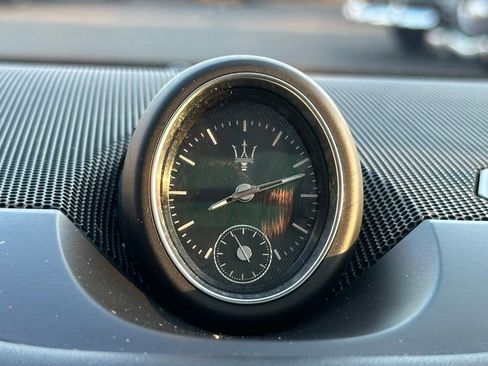 Used 2017 Maserati Levante w/ Sport Package image 24