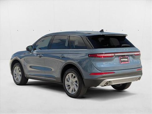 New 2025 Lincoln Corsair FWD image 7