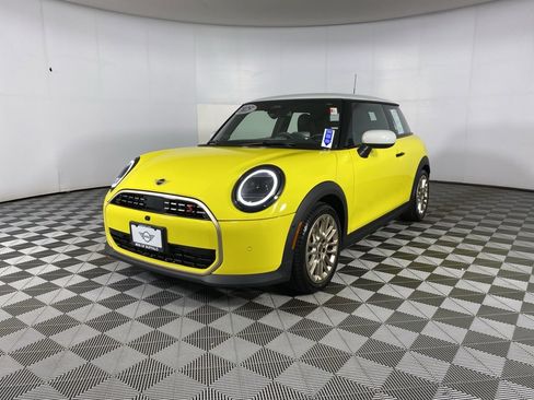 Used 2025 MINI Cooper S image 4