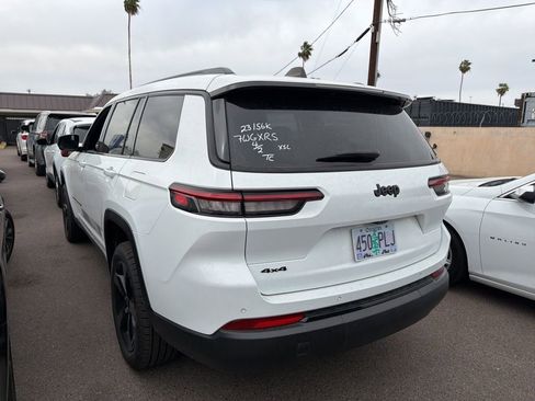 Used 2023 Jeep Grand Cherokee L Laredo image 7