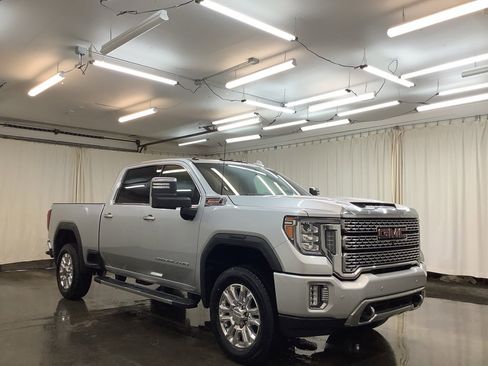 Used 2023 GMC Sierra 2500 Denali w/ Denali Ultimate Package image 4