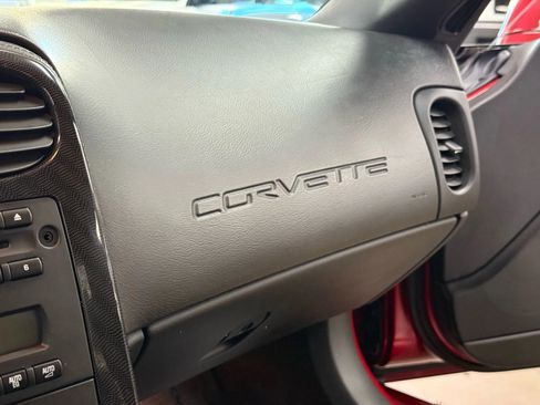 Used 2012 Chevrolet Corvette Grand Sport w/ Roof Package image 28