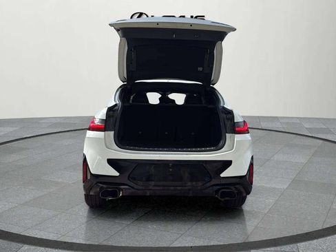 Used 2022 BMW X4 M40i w/ Premium Package image 6
