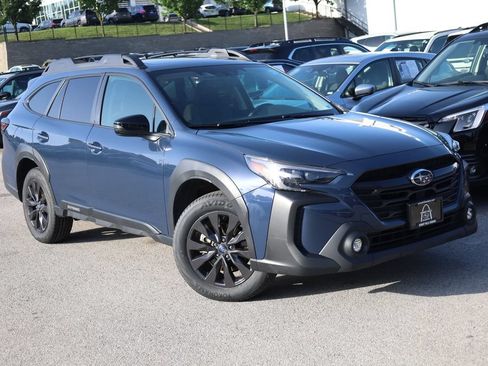 Certified 2024 Subaru Outback Onyx Edition AWD/4WD image 2
