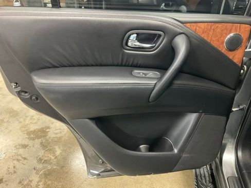 Used 2023 Nissan Armada SL w/ Captain's Chairs Package AWD/4WD image 15