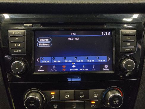 Used 2020 Nissan Rogue Sport S FWD image 25