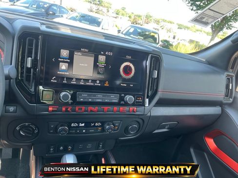 Certified 2025 Nissan Frontier PRO-4X w/ Pro Premium Package AWD/4WD image 17