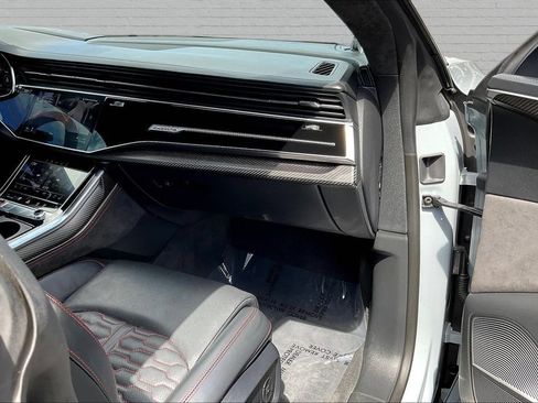 Used 2022 Audi RS Q8 w/ Carbon Optic Package AWD/4WD image 17