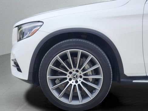 Used 2017 Mercedes-Benz GLC 300 4MATIC Coupe w/ Sport Package image 10