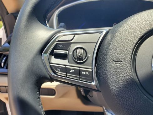 Used 2025 Acura MDX SH-AWD image 26