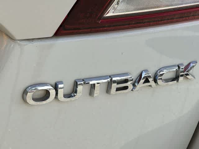 Used 2018 Subaru Outback 2.5i Limited AWD/4WD image 30