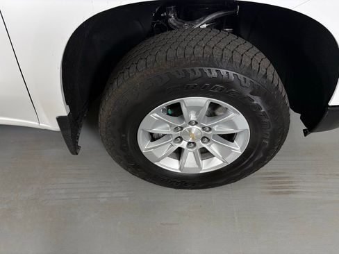 Used 2025 Chevrolet Silverado 1500 W/T w/ WT Value Package image 14