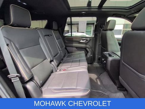 Used 2021 Chevrolet Tahoe Premier w/ Premium Package image 29