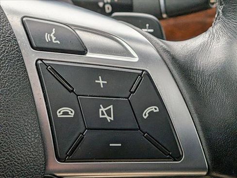 Used 2015 Mercedes-Benz GL 320 BlueTEC 4MATIC image 13