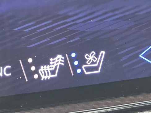 New 2026 Chevrolet Traverse High Country w/ LPO, Floor Liner Package FWD image 8