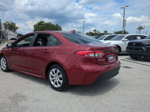 Certified 2024 Toyota Corolla LE FWD image 9