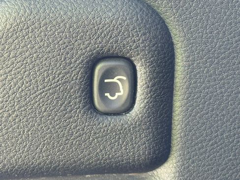 Used 2014 Jeep Grand Cherokee Overland image 19