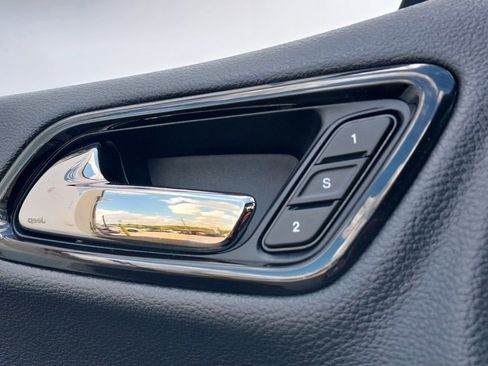 Certified 2023 Dodge Durango GT image 37