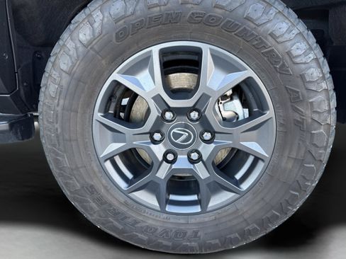 Used 2024 Lexus GX 550 AWD/4WD image 55