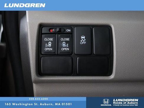 Used 2012 Honda Odyssey EX image 25