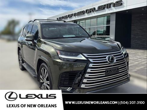 Used 2022 Lexus LX 600 4WD w/ Accessory Package (P3) image 1