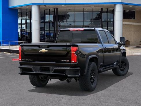 New 2026 Chevrolet Silverado 2500 ZR2 AWD/4WD image 4