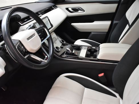 Used 2023 Land Rover Range Rover Velar R-Dynamic S image 19