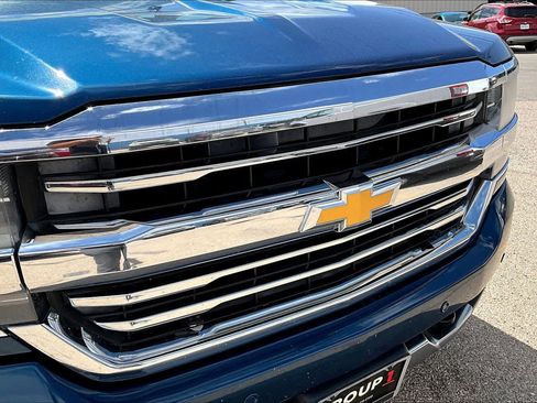 Used 2016 Chevrolet Silverado 1500 High Country w/ High Country Premium Package image 28