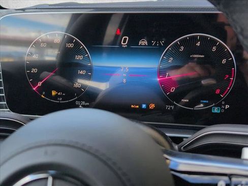 New 2026 Mercedes-Benz GLS 580 4MATIC image 11