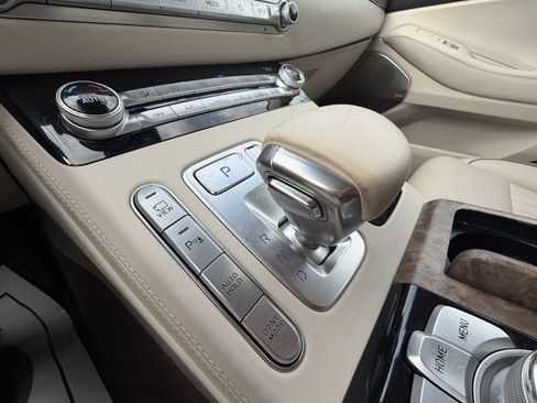 Used 2020 Genesis G90 5.0 Ultimate AWD/4WD image 19