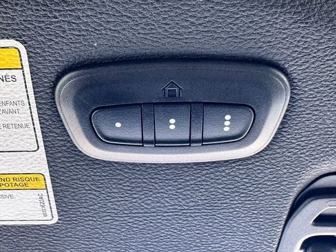 Used 2022 Jeep Wrangler Unlimited Sport AWD/4WD image 25