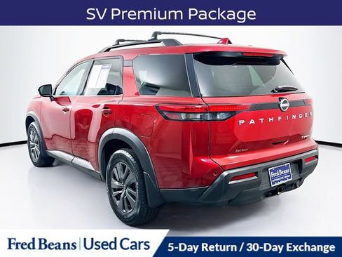 Used 2022 Nissan Pathfinder SV w/ SV Premium Package AWD/4WD image 7