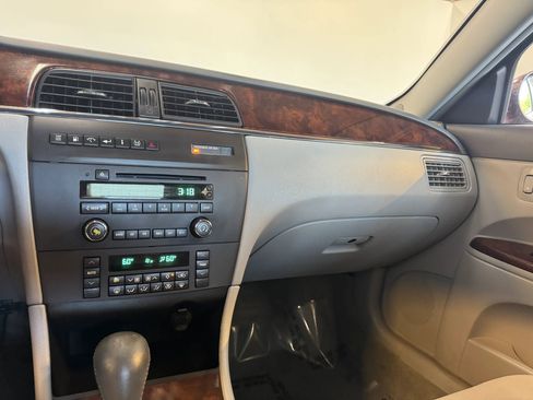 Used 2007 Buick LaCrosse CX w/ Chrome Enhancement Package image 17