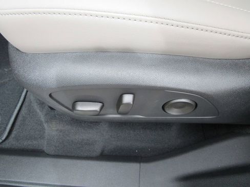 New 2026 GMC Acadia Elevation w/ Elevation Premium Package image 18