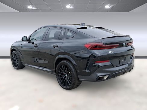 Certified 2023 BMW X6 xDrive40i w/ Executive Package image 3
