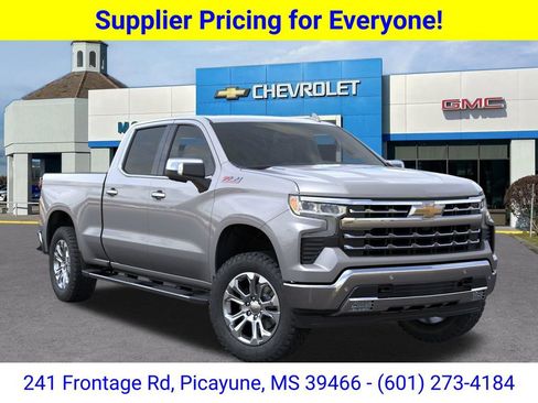New 2026 Chevrolet Silverado 1500 LTZ w/ Z71 Off-Road Package AWD/4WD image 7