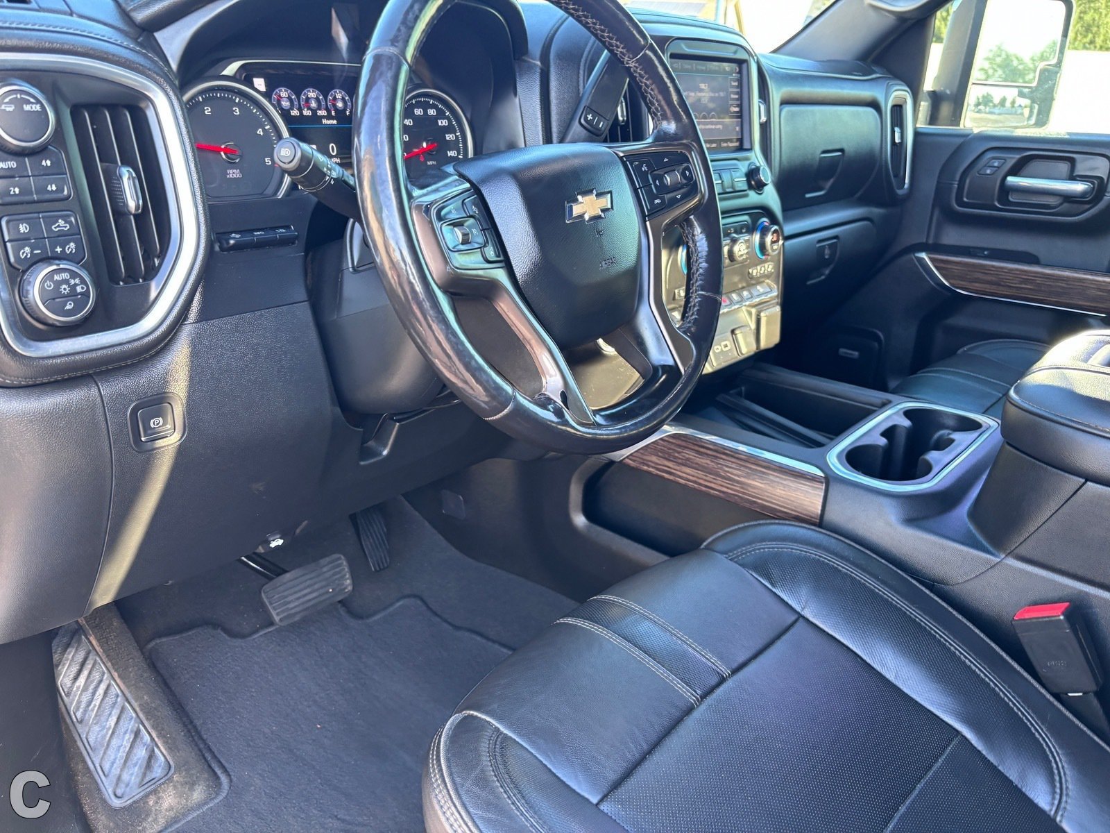 Certified 2020 Chevrolet Silverado 2500 High Country w/ Z71 Off-Road Package AWD/4WD image 16