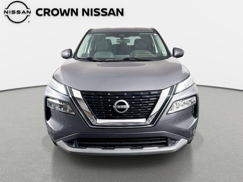 Certified 2023 Nissan Rogue SV FWD image 2