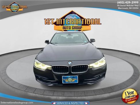 Used 2018 BMW 330i xDrive Sedan w/ Convenience Package image 3