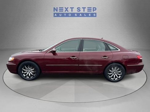 Used 2009 Hyundai Azera Limited w/ Ultimate Pkg 3 FWD image 4