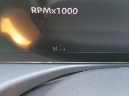 New 2026 Nissan Sentra SR w/ SR Premium Package FWD image 17