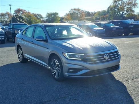 Used 2021 Volkswagen Jetta SEL Premium image 26