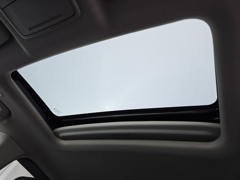 Used 2023 Honda CR-V EX-L image 30